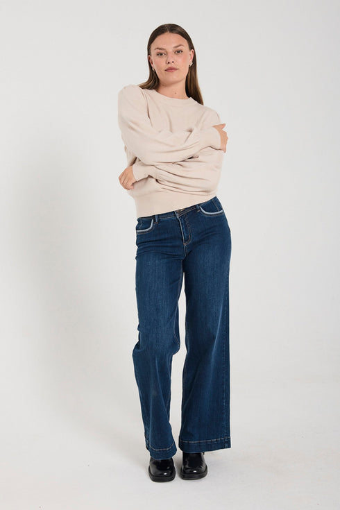 Freequent FQLOPEZ Women’s Flared Jeans – Blue Denim with Push-Up Fit 205312
